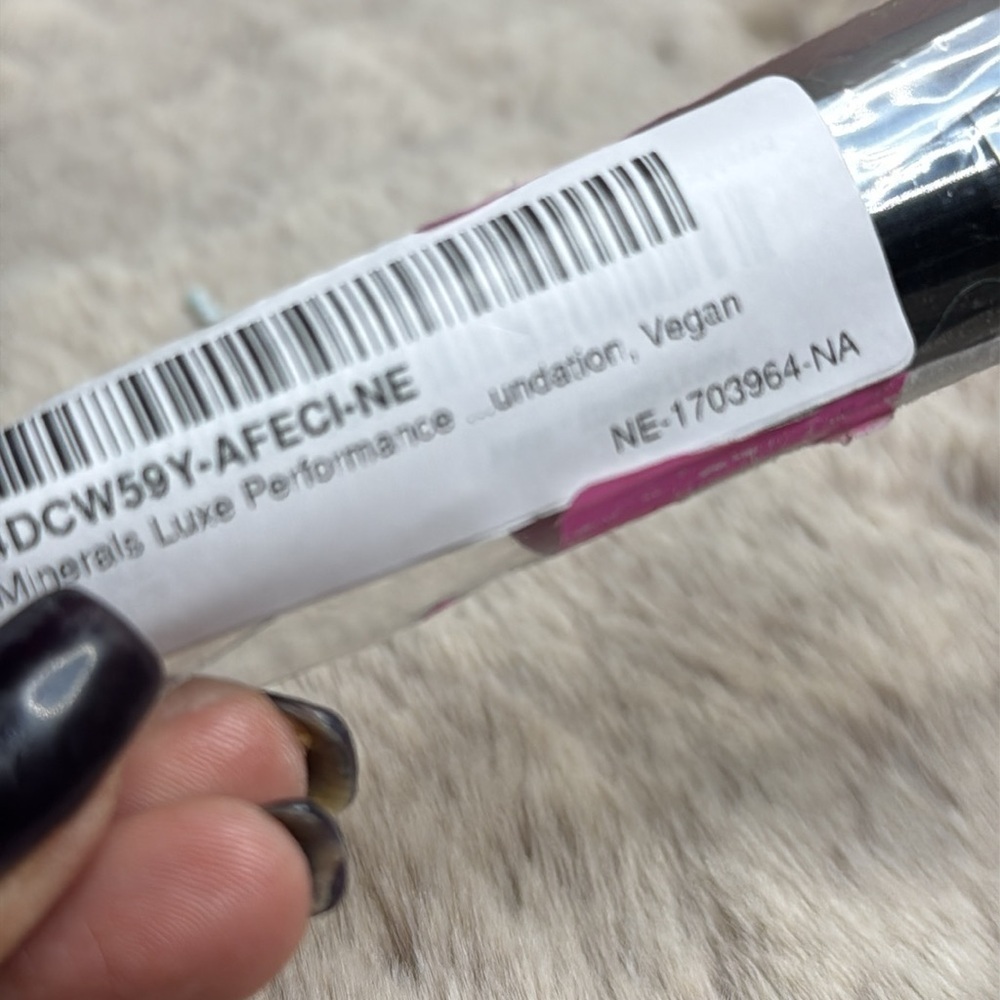 bareMinerals | Luxe Performance Brush, NWT - Picture 6 of 7
